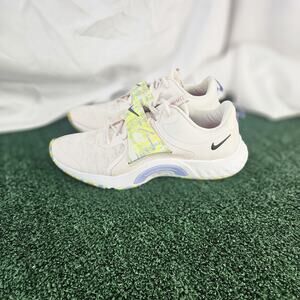 Nike TR 12 Premium Womens sz 10.5 Shoes Amazing Condition!!! CLEAN!!!!
